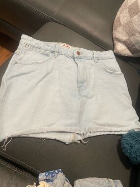 Wrangler Light Blue Denim Jean Shorts with Frayed Hem